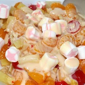 Cách làm salad hoa quả kem chua