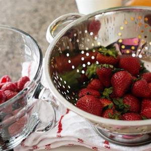 Cách làm salad hoa quả tươi