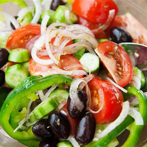 Cách làm salad Hy Lạp