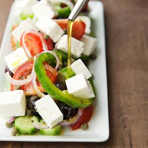 Cách làm salad Hy Lạp