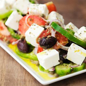 Cách làm salad Hy Lạp