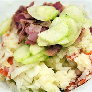 Cách làm salad khoai tây Hàn Quốc