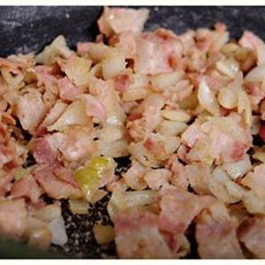 Cách làm salad khoai tây nóng