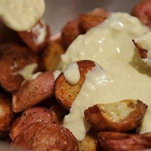 Cách làm salad khoai tây nướng