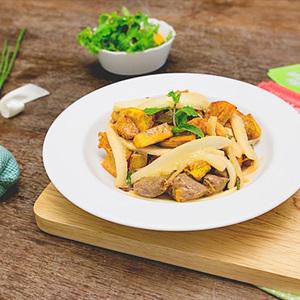 Công thức salad khoai trộn thịt bò