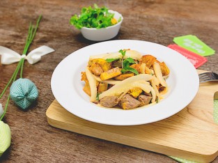 Salad khoai trộn thịt bò