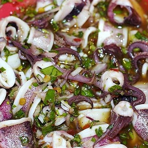 Cách làm salad mực ống