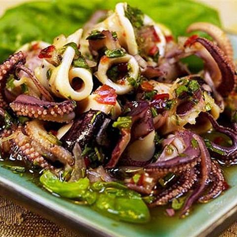 Cách làm salad mực ống