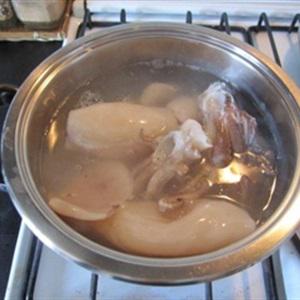 Cách làm salad mực trộn