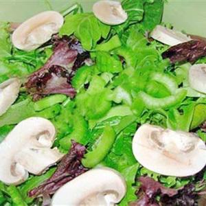 Cách làm salad nấm với củ cải