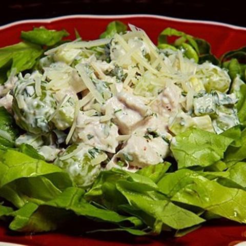 Cách làm salad nho thịt gà