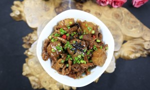 Salad nui súp lơ xanh lạ miệng, giải ngấy cực hiệu quả