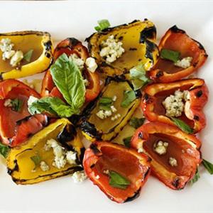 Cách làm salad ớt chuông nướng