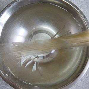 Cách làm salad rong biển