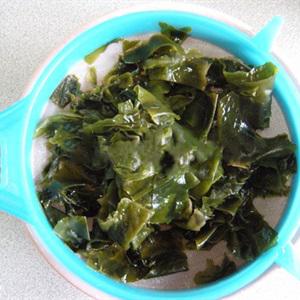 Cách làm salad rong biển