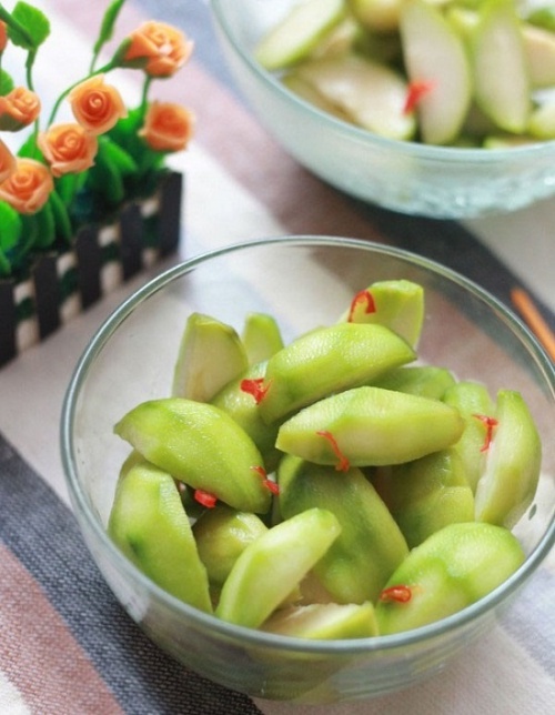 Salad su su ngọt mát dễ làm vừa lạ vừa quen
