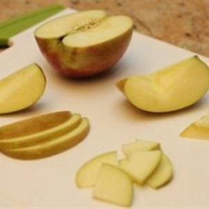 Cách làm salad táo cần tây