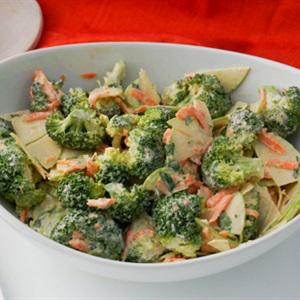 Cách làm salad táo thập cẩm