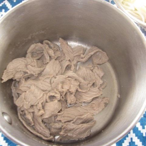 Cách làm salad thịt bò