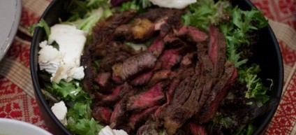 Salad thịt bò kiểu Tây