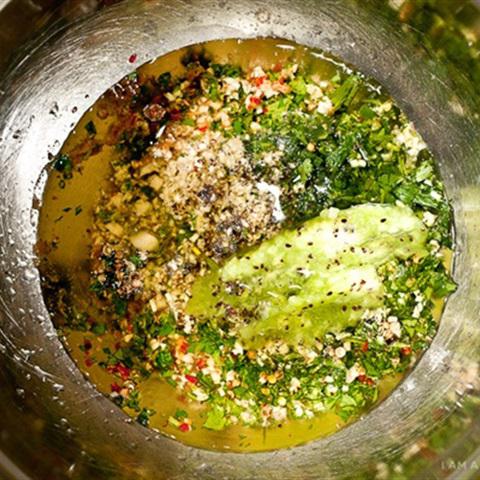 Cách làm salad thịt bò nướng