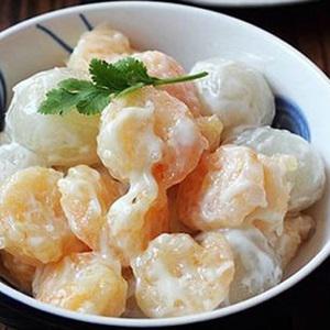 Cách làm salad tôm chôm chôm