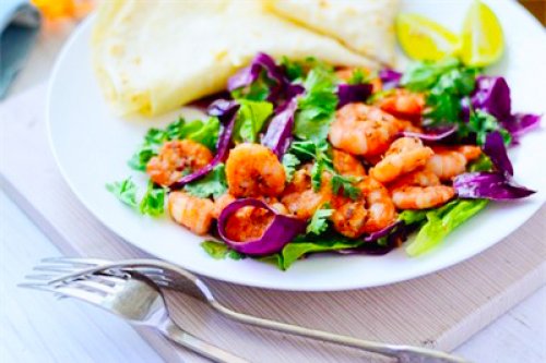 Salad tôm mát giòn ngon miệng