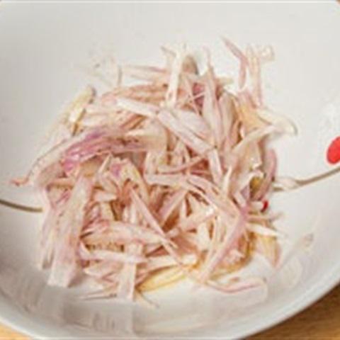 Cách làm salad tôm mix hoa quả