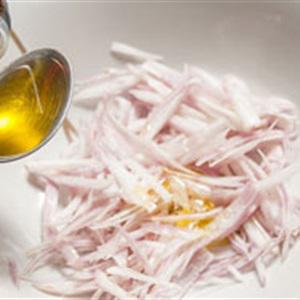 Cách làm salad tôm mix hoa quả