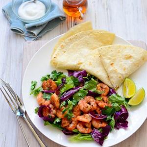 Cách làm Salad tôm rau