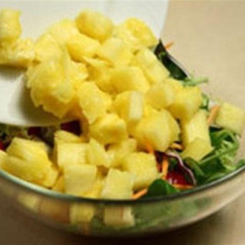 Cách làm salad tôm thơm