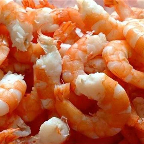 Cách làm salad tôm xoài