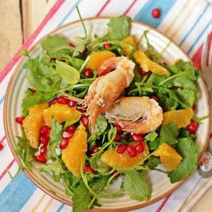 Cách làm salad trái cây tôm chiên