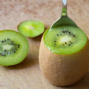 Cách làm salad trái cây trộn