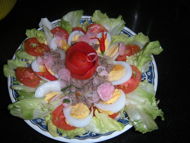 Salad trộn dầu giấm