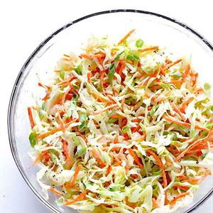 Cách làm salad trộn sữa chua