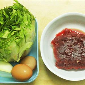 Cách làm salad trộn thịt bò