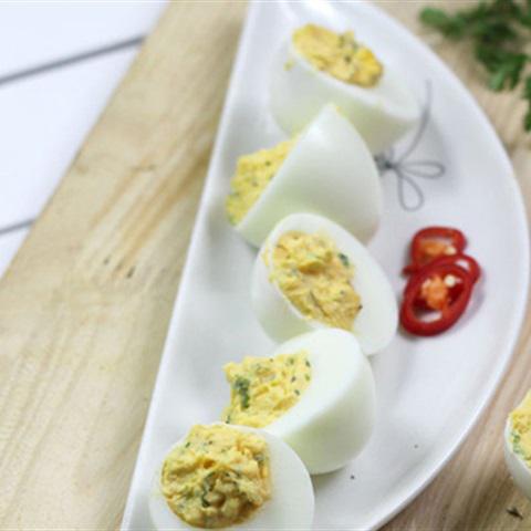 Cách làm salad trứng kiểu Pháp