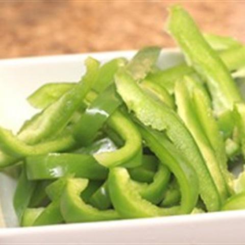 Cách làm salad vỏ thanh long