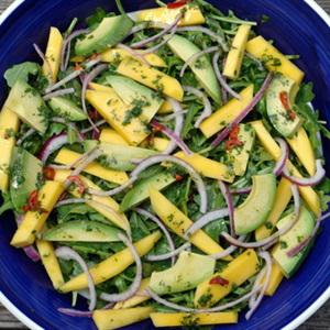 Cách làm salad xoài chua ngọt