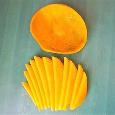 Cách làm salad xoài trộn dưa leo