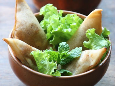 Samousa nhân thịt bò băm