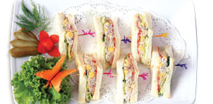 Sandwich cá ngừ