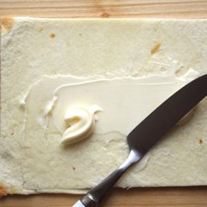 Cách làm sandwich cuộn kiểu hàn