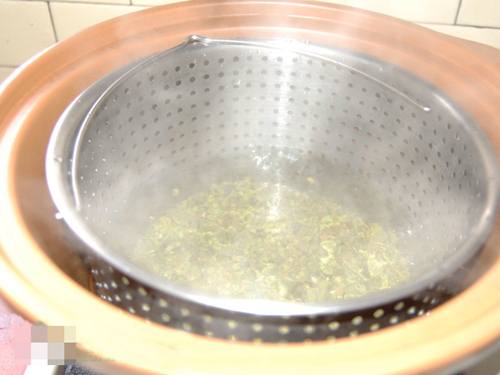 Sandwich cuộn xúc xích chiên xù giòn tan, thơm lừng hấp dẫn