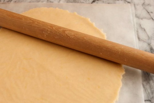 Sandwich kẹp cá hồi thơm ngon