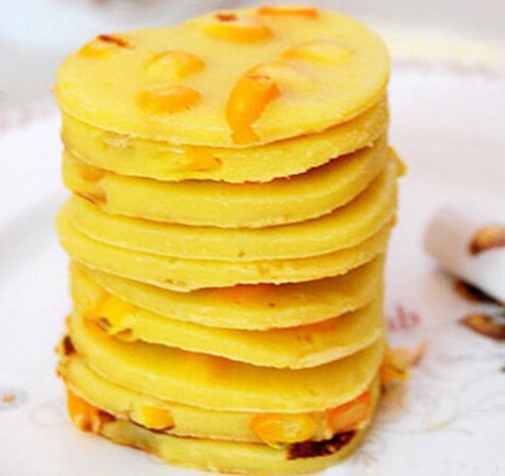 Sandwich kẹp cá hồi thơm ngon