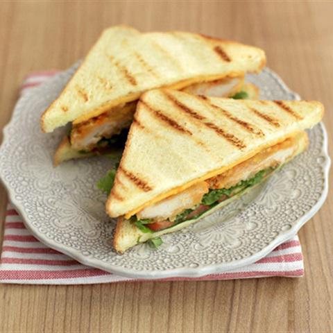 Cách làm sandwich kẹp ức gà
