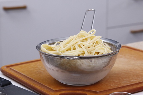 Sandwich khoai môn mới lạ hấp dẫn