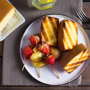 Cách làm sandwich nướng bơ